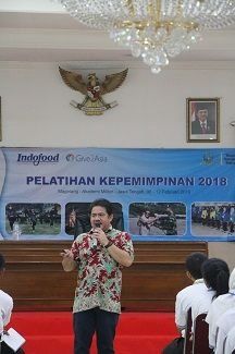 akmil18-8.jpg